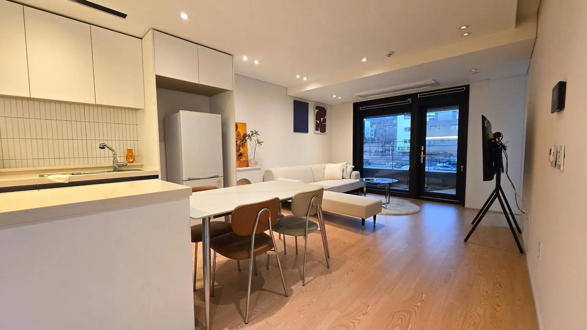 West House Hotel Incheon 3*,